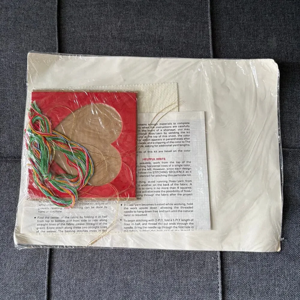 Gift Of Love Vintage Counted Cross Stitch Sampler Kit The Creative Circle - 1988